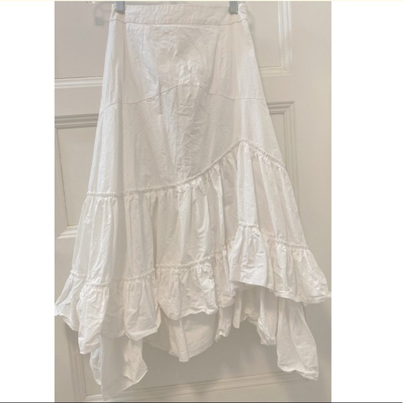 Joyous Tiered Ruffle Skirt - Picture 4 of 7